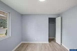 4742 Oak Park Dr NE, Salem, OR 97305 - Photo 22