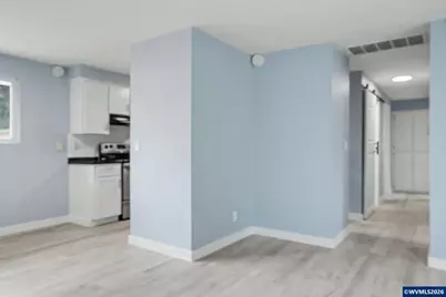 4742 Oak Park Dr NE, Salem, OR 97305 - Photo 14