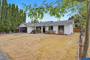 4742 Oak Park Dr NE, Salem, OR 97305 - Photo 2
