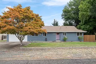 31835 Eastway St, Lebanon, OR 97355 - Photo 1