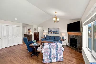 127 Miranda Av SE, Salem, OR 97306 - Photo 10