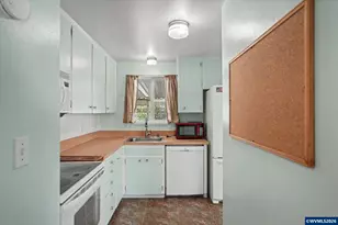 1635 Sallal Rd, Woodburn, OR 97071 - Photo 12