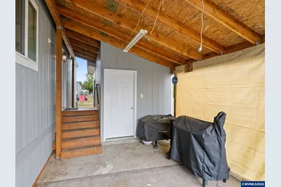 907 York St #84, Aumsville, OR 97325 - Photo 4
