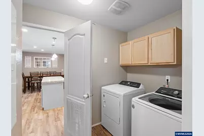 907 York St #84, Aumsville, OR 97325 - Photo 32