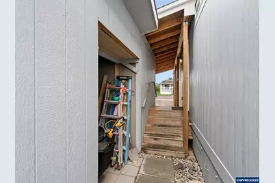 907 York St #84, Aumsville, OR 97325 - Photo 12