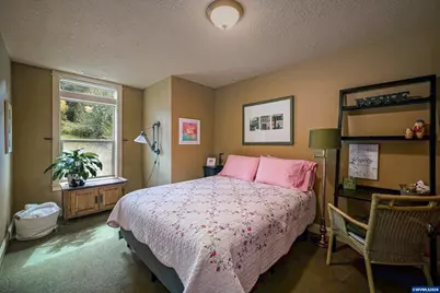 2777 Vibbert St S, Salem, OR 97302 - Photo 36