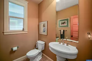 2777 Vibbert St S, Salem, OR 97302 - Photo 20