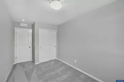 867 Kirksey St, Woodburn, OR 97071 - Photo 14