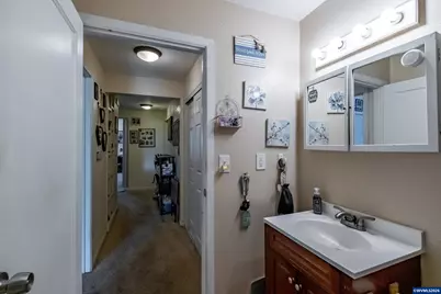 120 E Cedar St, Lebanon, OR 97355 - Photo 16