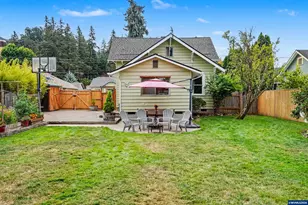307 Adams Ave, Silverton, OR 97381 - Photo 38