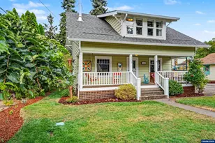 307 Adams Ave, Silverton, OR 97381 - Photo 2