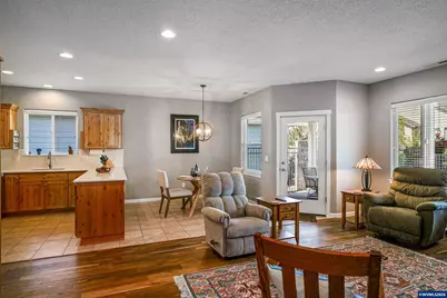 2144 SE Rhododendron Av, Dallas, OR 97338 - Photo 24