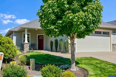 2144 SE Rhododendron Av, Dallas, OR 97338 - Photo 2