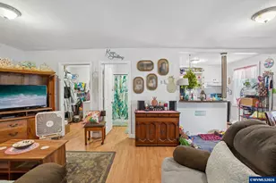1378 6th St NW, Salem, OR 97304 - Photo 10