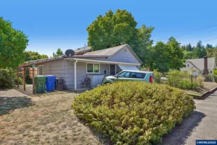 1378 6th St NW, Salem, OR 97304 - Photo 2