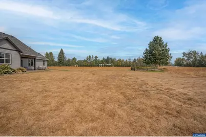 885 Hillview Dr, Lebanon, OR 97355 - Photo 28
