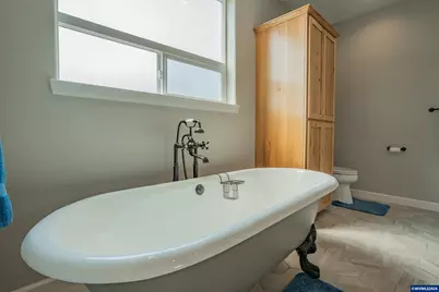 885 Hillview Dr, Lebanon, OR 97355 - Photo 20