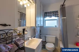 2225 SW Fairview Ave, Dallas, OR 97338 - Photo 10