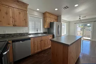 847 Crouchen St NW, Salem, OR 97304 - Photo 10