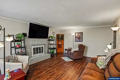 440 W College St, Mount Angel, OR 97362 - Photo 8
