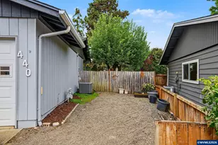 440 W College St, Mount Angel, OR 97362 - Photo 2
