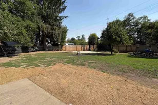 3827 Pine St SE, Albany, OR 97332 - Photo 12