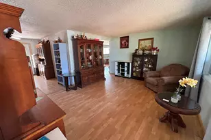 3827 Pine St SE, Albany, OR 97332 - Photo 2
