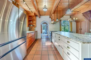 1820 E 28th Ave, Eugene, OR 97403 - Photo 20