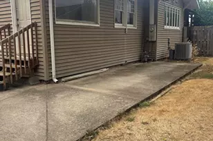 176 W Rose St, Lebanon, OR 97355 - Photo 14