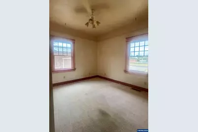 176 W Rose St, Lebanon, OR 97355 - Photo 26