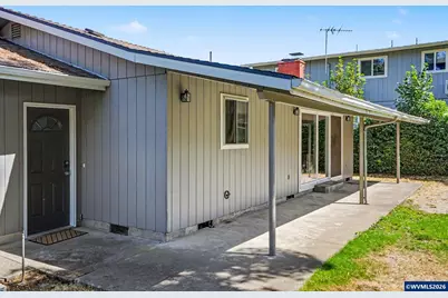 163 College (A) St NW, Monmouth, OR 97361 - Photo 2