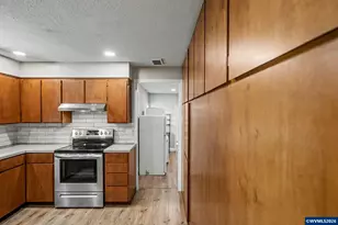 163 College (A) St NW, Monmouth, OR 97361 - Photo 10