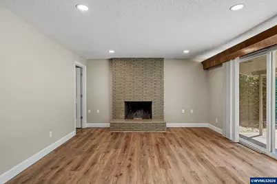 163 College (A) St NW, Monmouth, OR 97361 - Photo 6