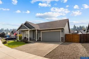 405 Depot Ave, Brownsville, OR 97327 - Photo 2