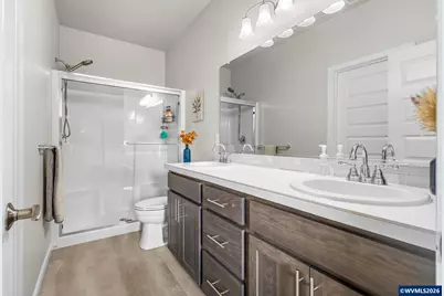 405 Depot Av, Brownsville, OR 97327 - Photo 16