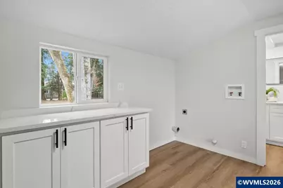 30626 Santiam Hwy, Lebanon, OR 97355 - Photo 18