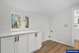 30626 Santiam Hwy, Lebanon, OR 97355 - Photo 18