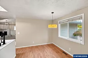 1223 SW Bridlewood Dr, Dallas, OR 97338 - Photo 10