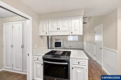 1223 SW Bridlewood Dr, Dallas, OR 97338 - Photo 14
