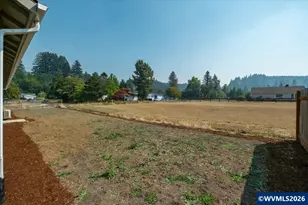 1221 49th St, Sweet Home, OR 97389 - Photo 34