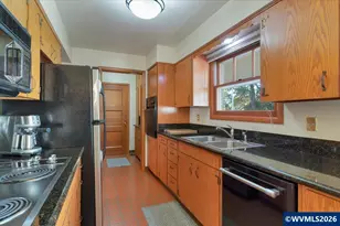 1973 Summit Ave NW, Salem, OR 97304 - Photo 12