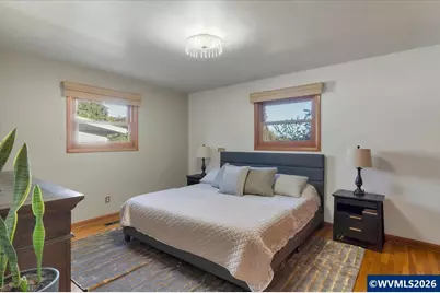 1973 Summit Av NW, Salem, OR 97304 - Photo 24