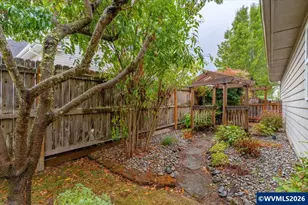 312 SE Foundation Dr, Dallas, OR 97338 - Photo 46