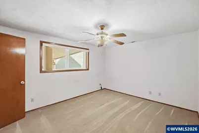 633 Cessna St, Independence, OR 97351 - Photo 18