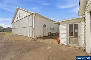 633 Cessna St, Independence, OR 97351 - Photo 26