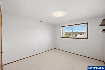 633 Cessna St, Independence, OR 97351 - Photo 20