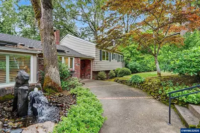 1075 Hansen Av S, Salem, OR 97302 - Photo 2