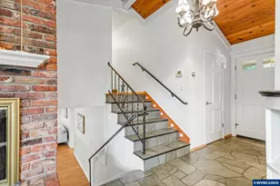 1075 Hansen Ave S, Salem, OR 97302 - Photo 18