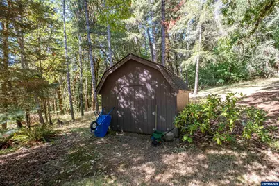 23547 Woods Creek Rd, Philomath, OR 97370 - Photo 38