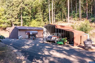 23547 Woods Creek Rd, Philomath, OR 97370 - Photo 4